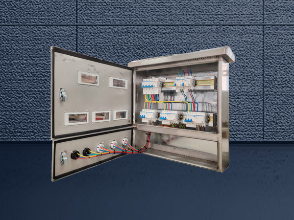 工業檢修插座箱2