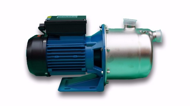 金陵奇峰分享不銹鋼尿素加注泵特點優勢有哪些？