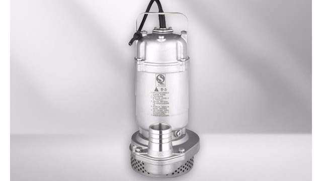 怎樣更合理地使用小型潛水泵？