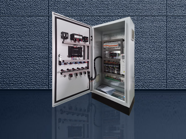 一拖三變頻控制柜 一控三變頻控制柜