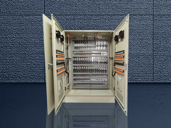 一控三十四PLC風機控制柜 一控三十四PLC風機控制柜