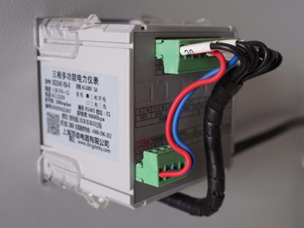 消防雙電源柜有哪些優(yōu)勢？