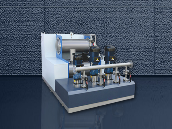 新型三腔全變頻智能疊壓供水設備